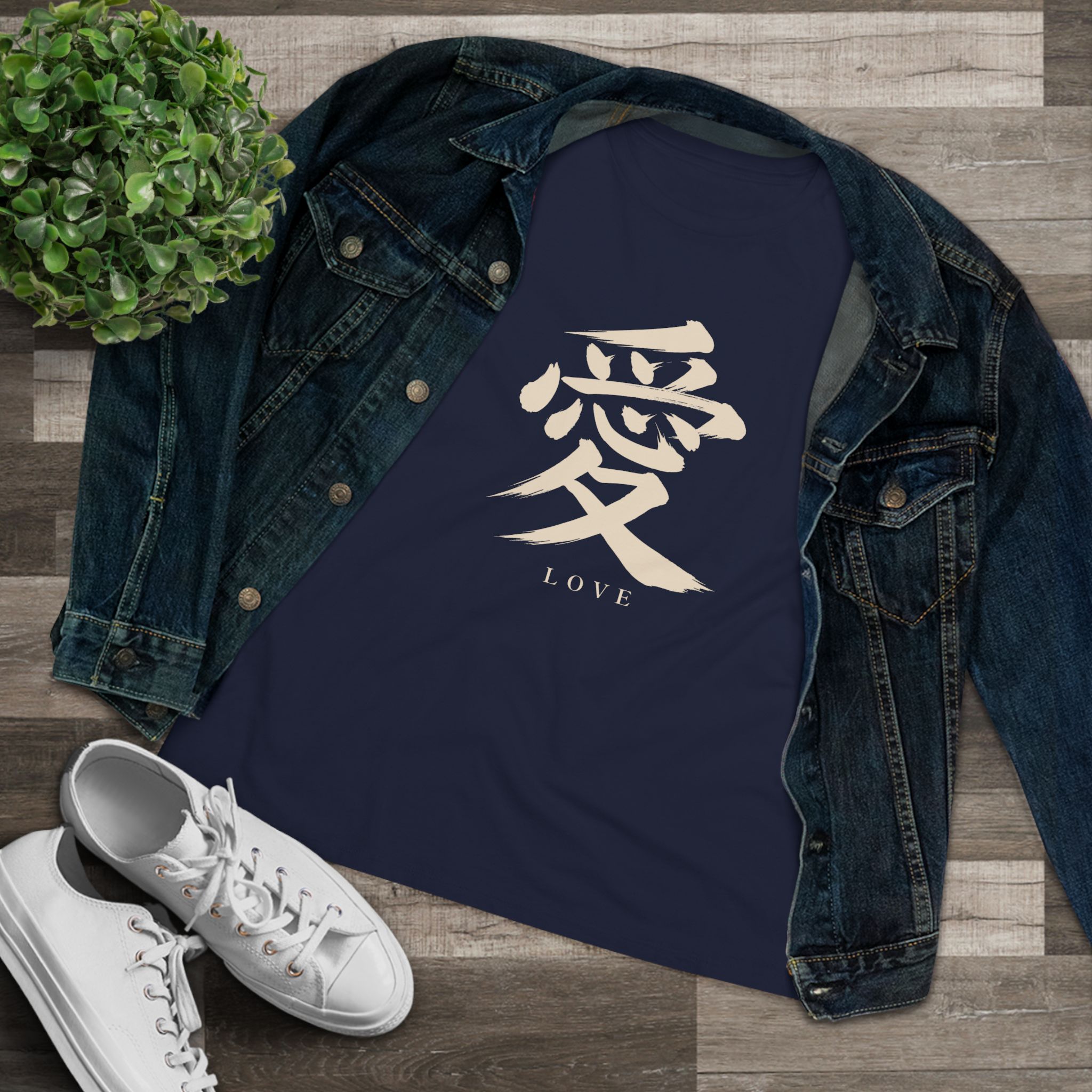 Love Kanji Women's Tee in Navy, alternate view